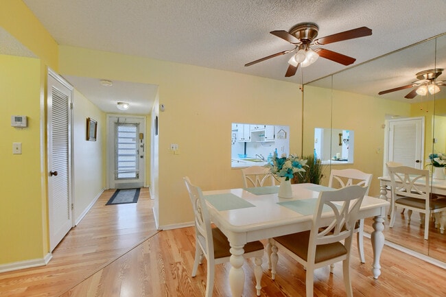 Photo - 9826 Marina Blvd Unit 1027