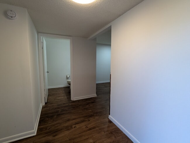 Photo - 5591 Greatpine Ln S