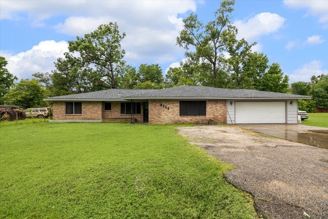 Building Photo - 9243 Bean St Rental