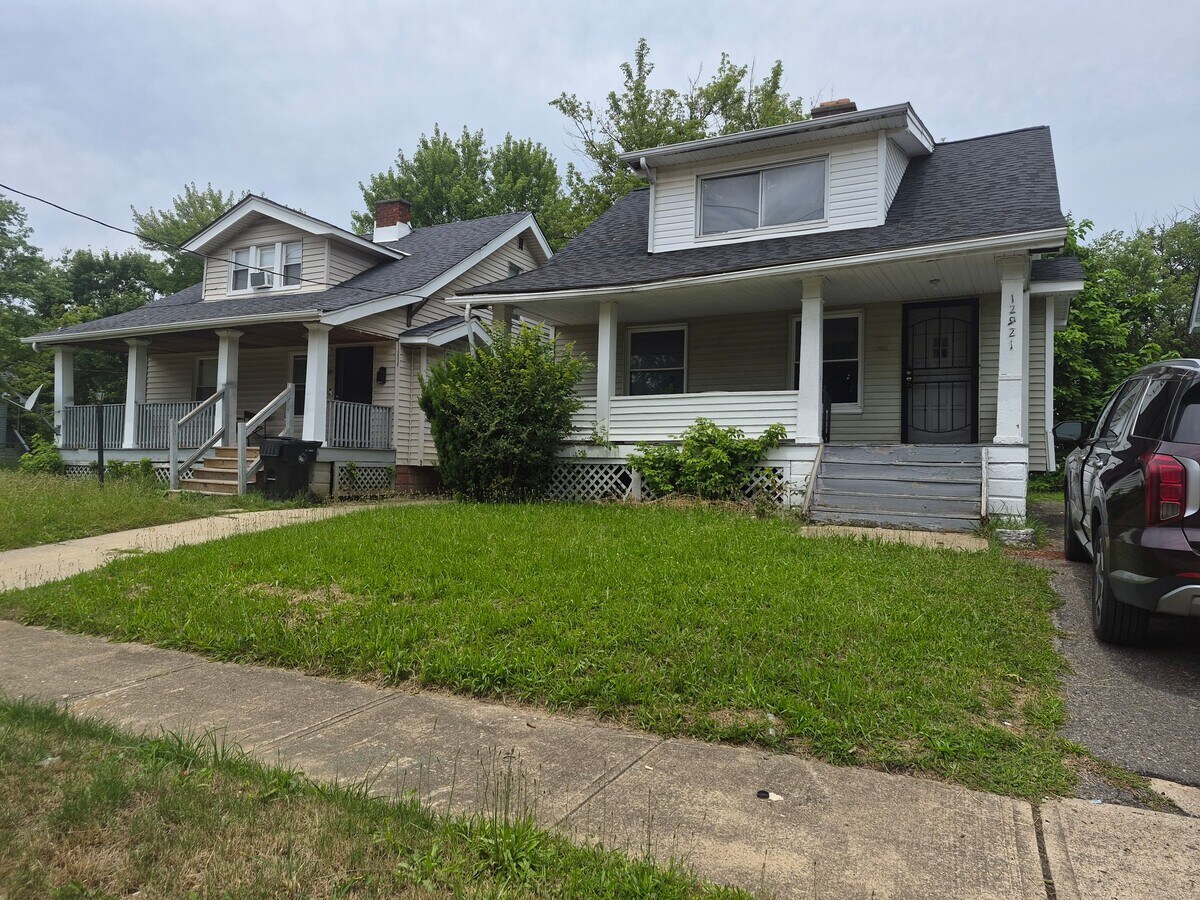 Photo - 12921 Watterson Ave