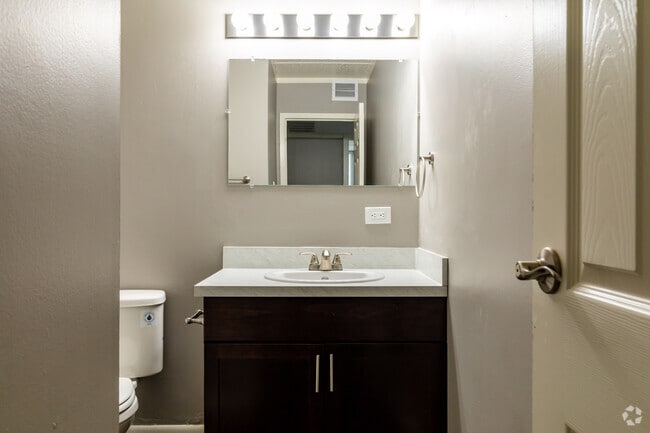 1BR, 1BA - Bathroom