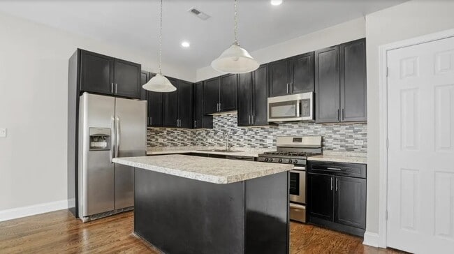 Photo - 4530 S Michigan Ave