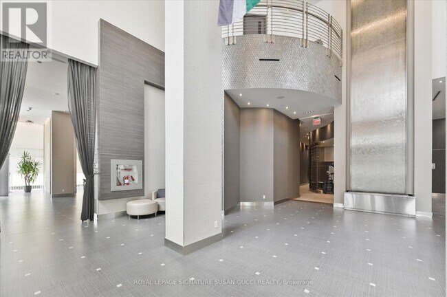 Photo - 500 Sherbourne St Unit 907