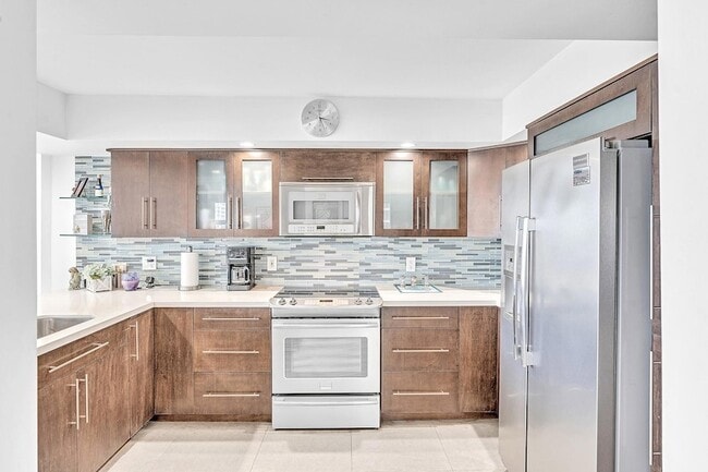 Photo - 525 N Ocean Blvd Unit 624