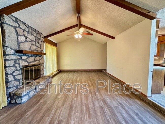 Photo - 625 Rosewood Ct