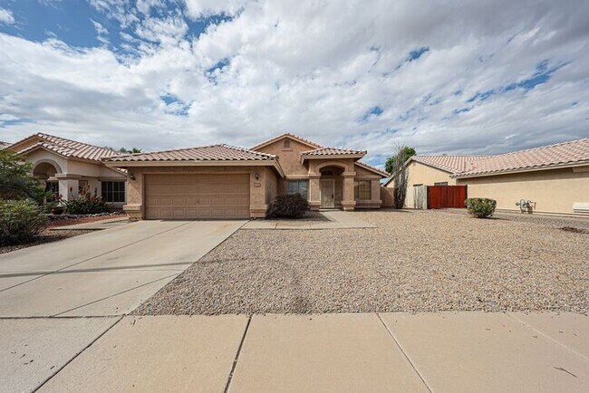 Photo - MOVE IN SPECIALS!! Lovely 4-bedroom, 2-bat...