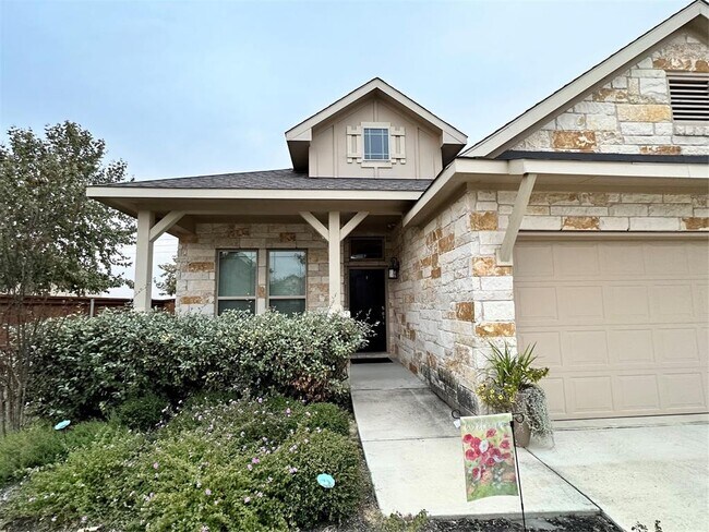 Photo - 404 Blue Waterleaf Ln