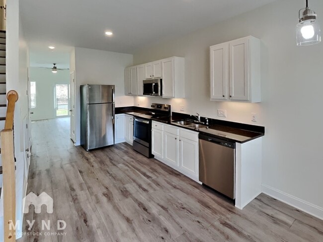 Photo - 2403 Eagle Creek Ct