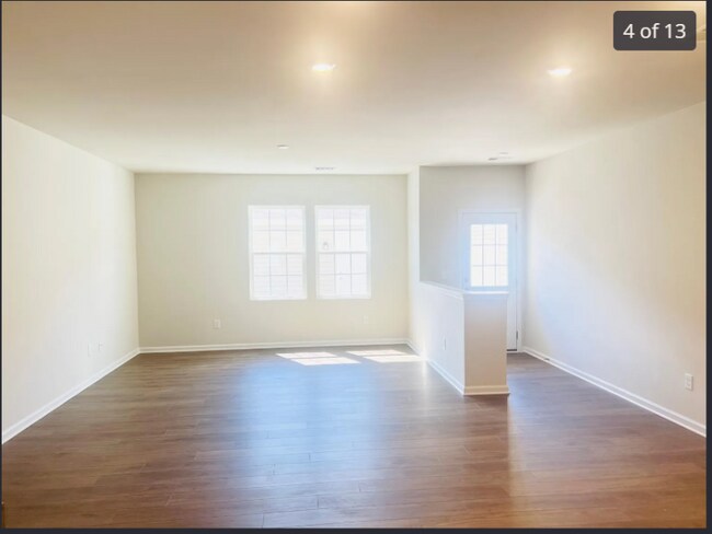 Photo - 15620 Country House St