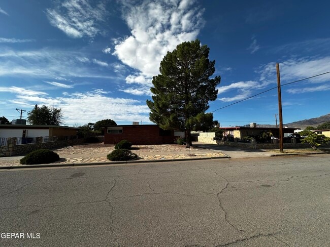 Photo - 5202 Cornell Ave