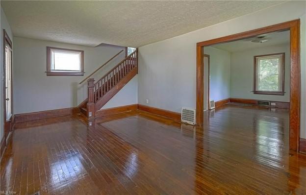 Photo - 236 Cranz Pl