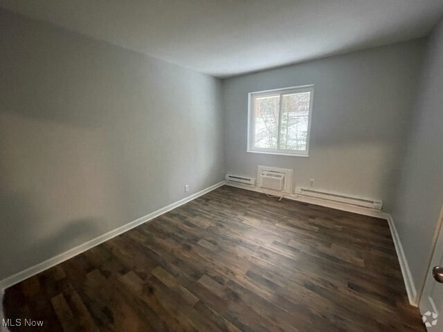 Building Photo - 1935 Brookside Dr Unit 212 Rental