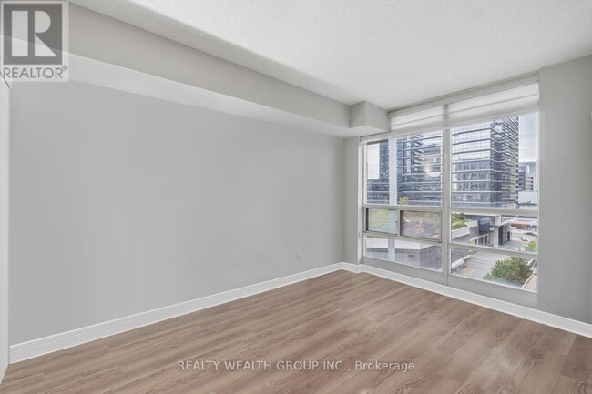 Photo - 31 Bales Ave Unit 908