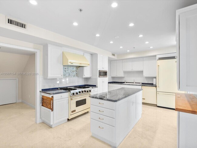 Photo - 730 3rd St Unit 101