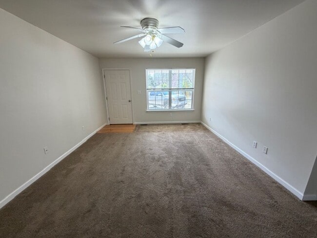 Photo - Well Maintained 2 Bedroom 2 Bath Duplex with Garage