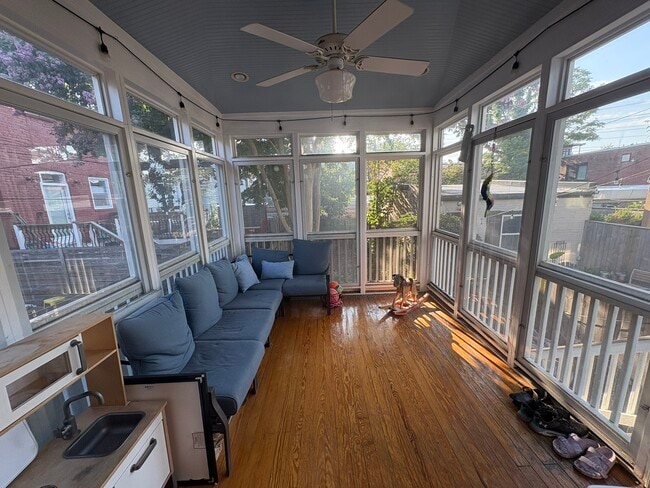 Photo - 2031 Flagler Pl NW