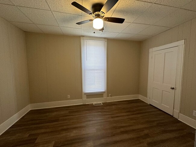 Photo - Recently Renovated 3BR/1BA Home in New Albany!