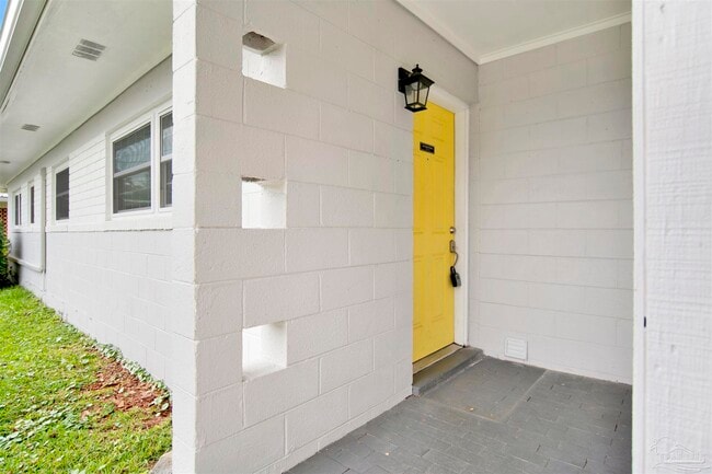 Photo - 51 Adkinson Dr