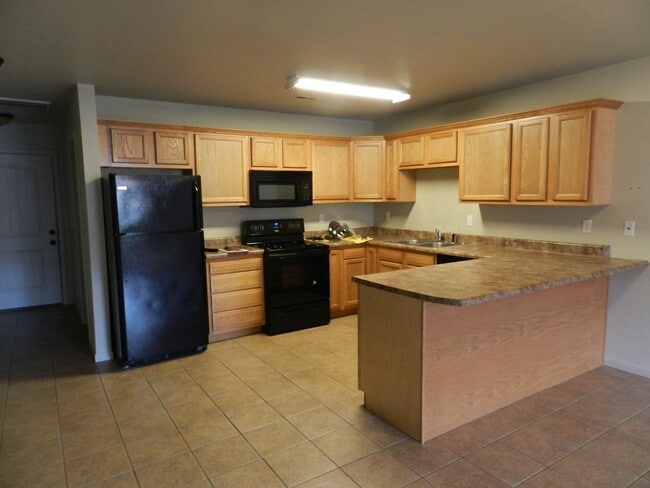 Photo - 107 Edna St Unit 107 Edna B