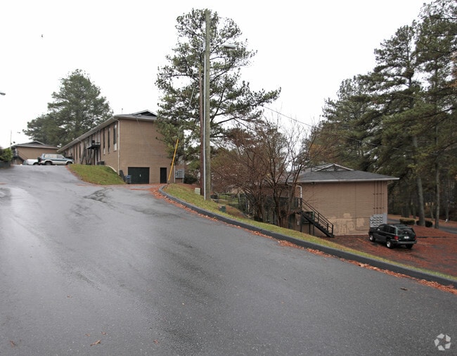 Lauren Heights Apartments - Lauren Heights