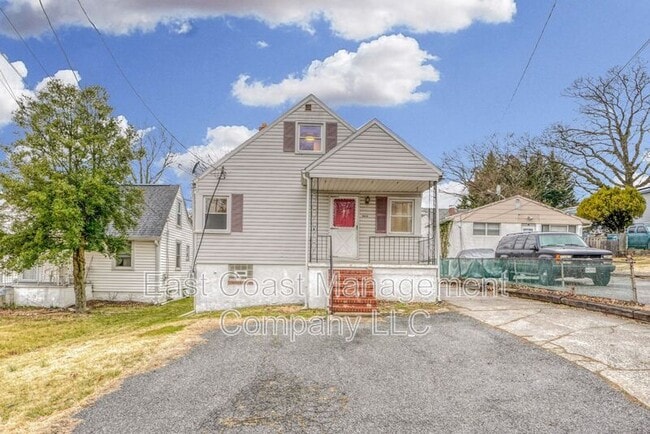 Photo - 9616 Mason Ave Unit Front House