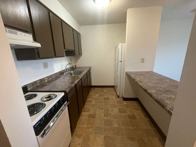 Photo - 2301 S Veterans Dr