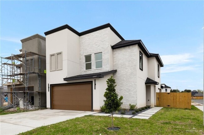 Building Photo - 2507 E Solar Dr Rental