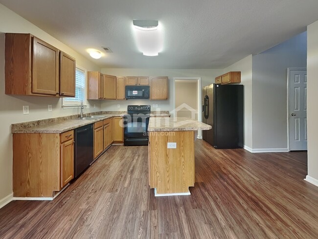 101 Long Pond Ct