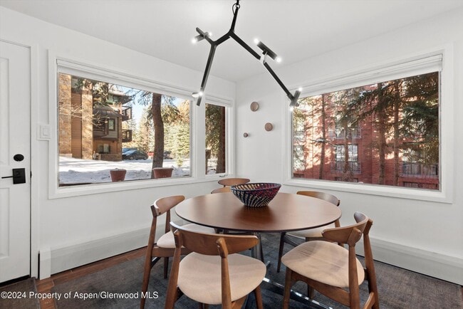 Photo - 731 S Mill St Unit 1A