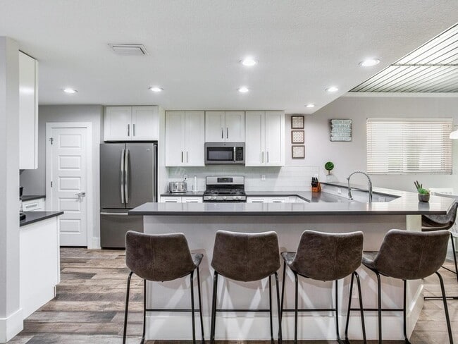 Photo - 156 175th Ave E
