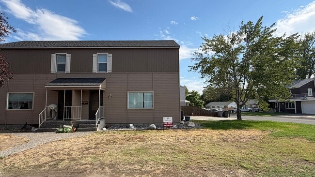 Building Photo - 1209to Unit 1211to