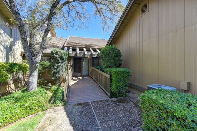 Photo - South Auburn Gem! Stylish 2BR Townhome in Quiet, Neighborhood