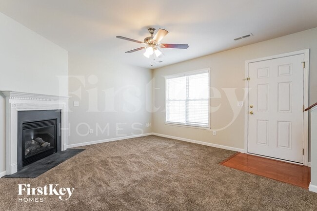 Photo - 5952 Bluestem Cir