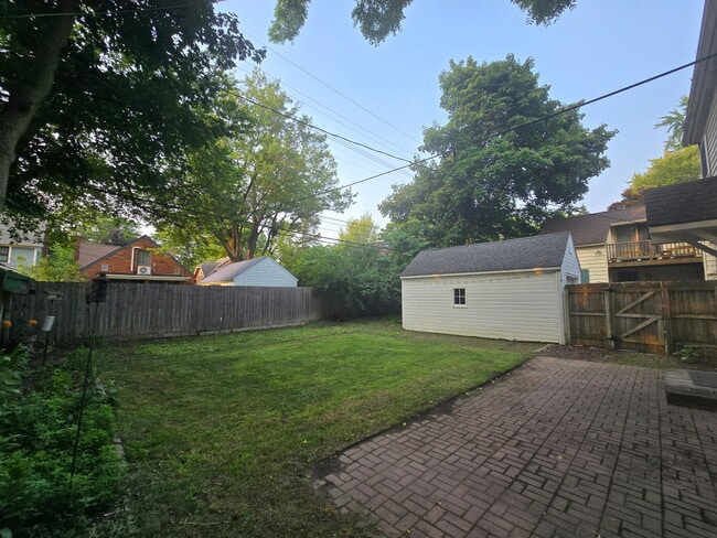 Building Photo - 1305 E Stadium Blvd Rental
