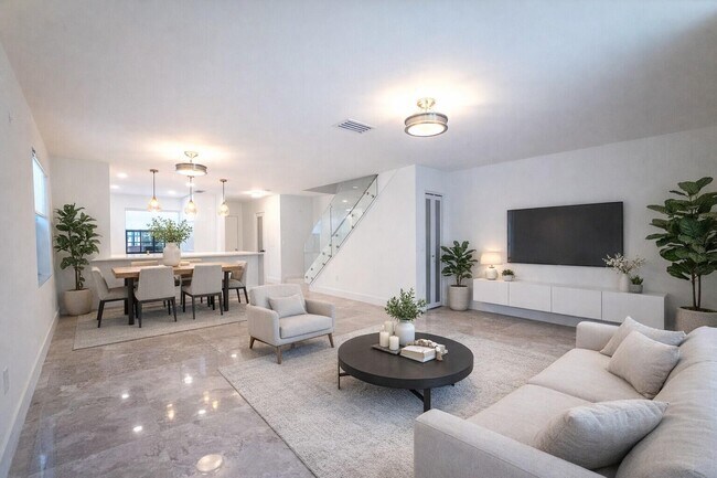 Photo - 576 Westree Ln