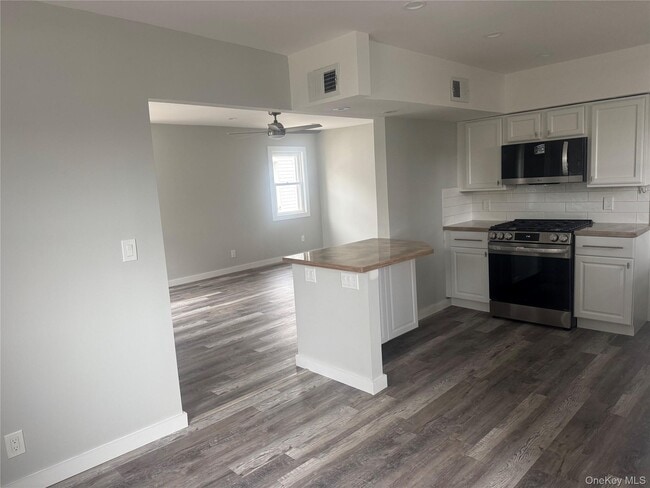 Photo - 216 E Hudson St Apartamento Unidad Main