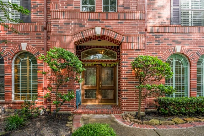 Photo - 51 Clingstone Pl