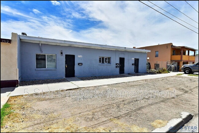 Photo - 1908 Olive Ave