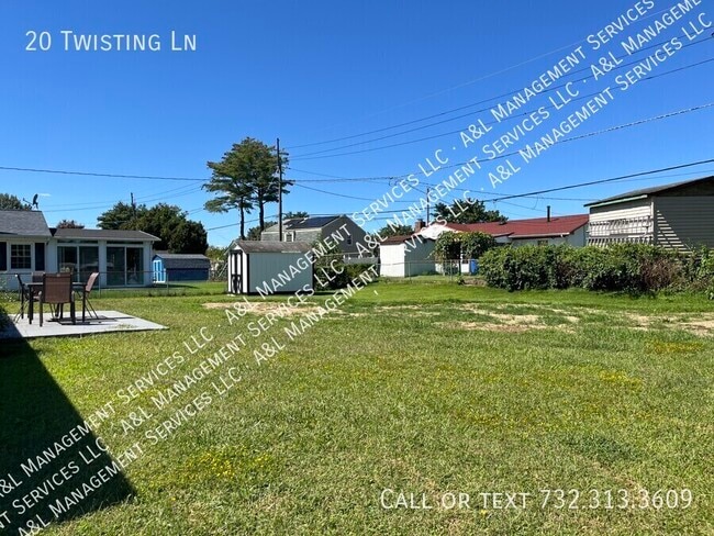 Building Photo - 20 Twisting Ln Rental
