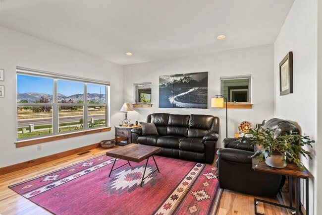 Photo - High End 3 Bed 2.5 Bath Home In Bozeman! N...