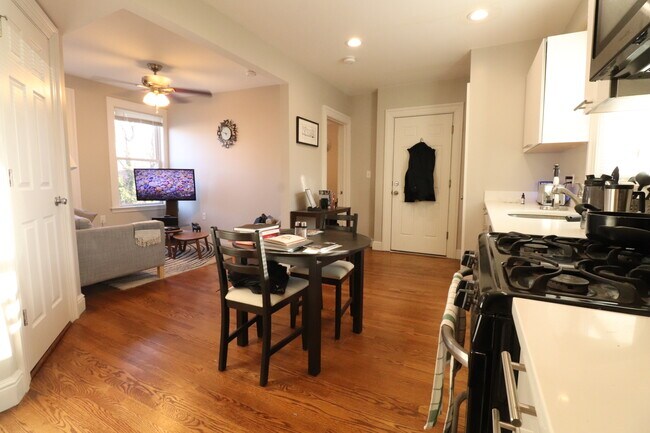 Photo - 4 Belvidere Pl Unidad 3