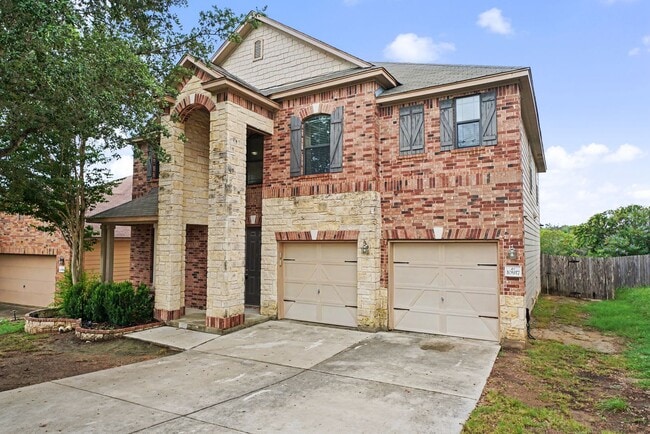Photo - Spacious Live Oak Home Backing to a Greenbelt - Realtor Commission: $500