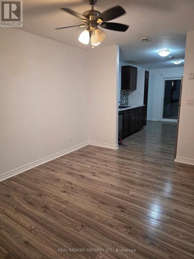 Photo - 175 Peel St Unit Main