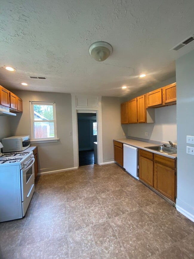 Photo - 723-725 S 5th- HBS Unit 723 S 5th Street