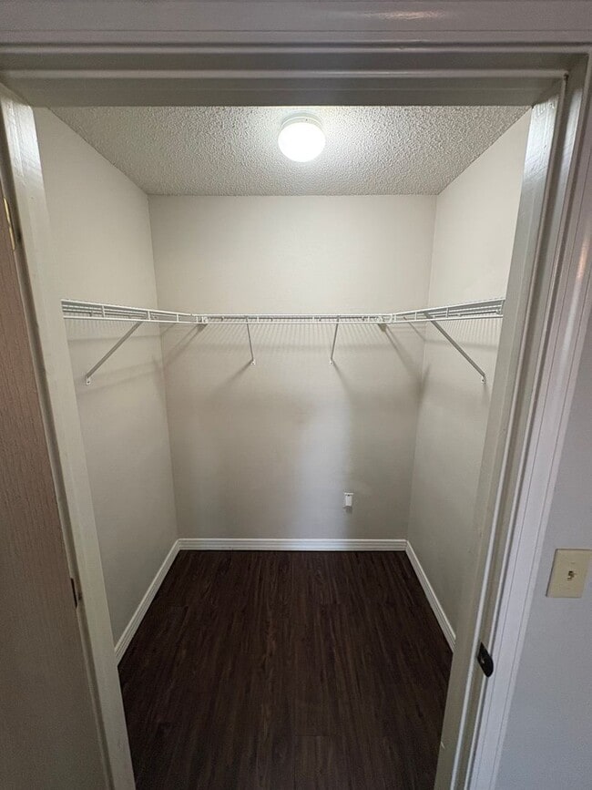 Addison Place Apartments