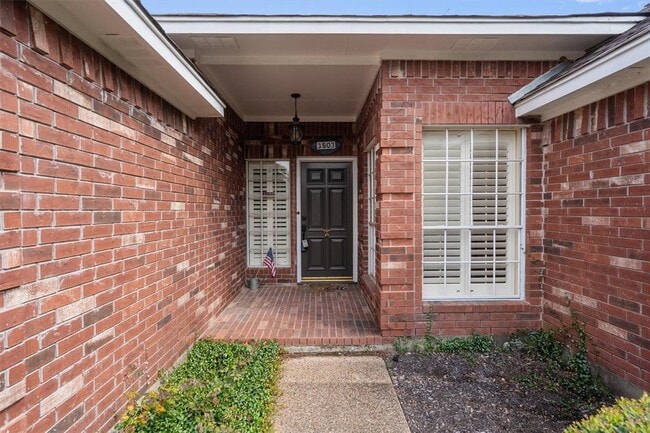Photo - 3503 Latimer Dr