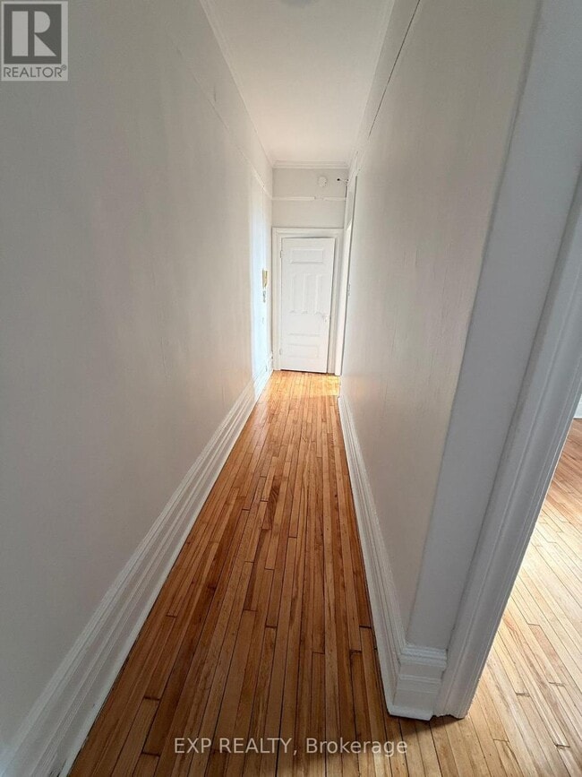 Photo - 366 Frank St