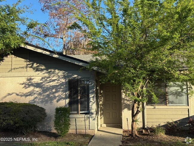 Building Photo - 7701 Baymeadows Cir W Unit 1132 Rental