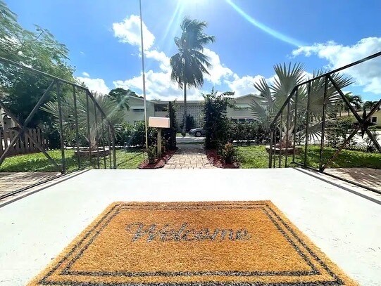 SUPER VILLAS