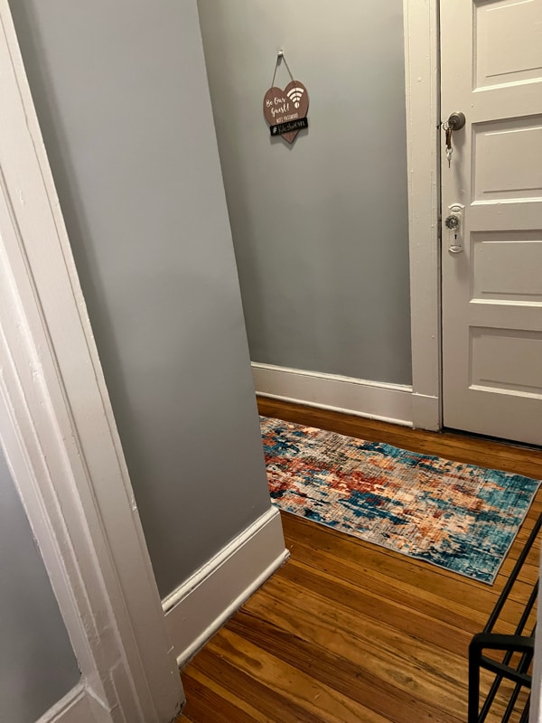 Photo - 8 Davies Pl Unit Apt #1- Bedroom 2